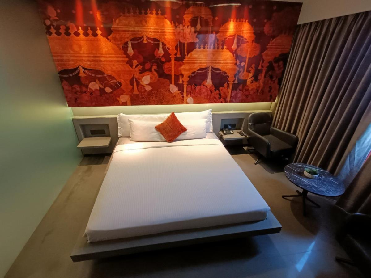 Boulevard By Design Hotel Csennai Kültér fotó