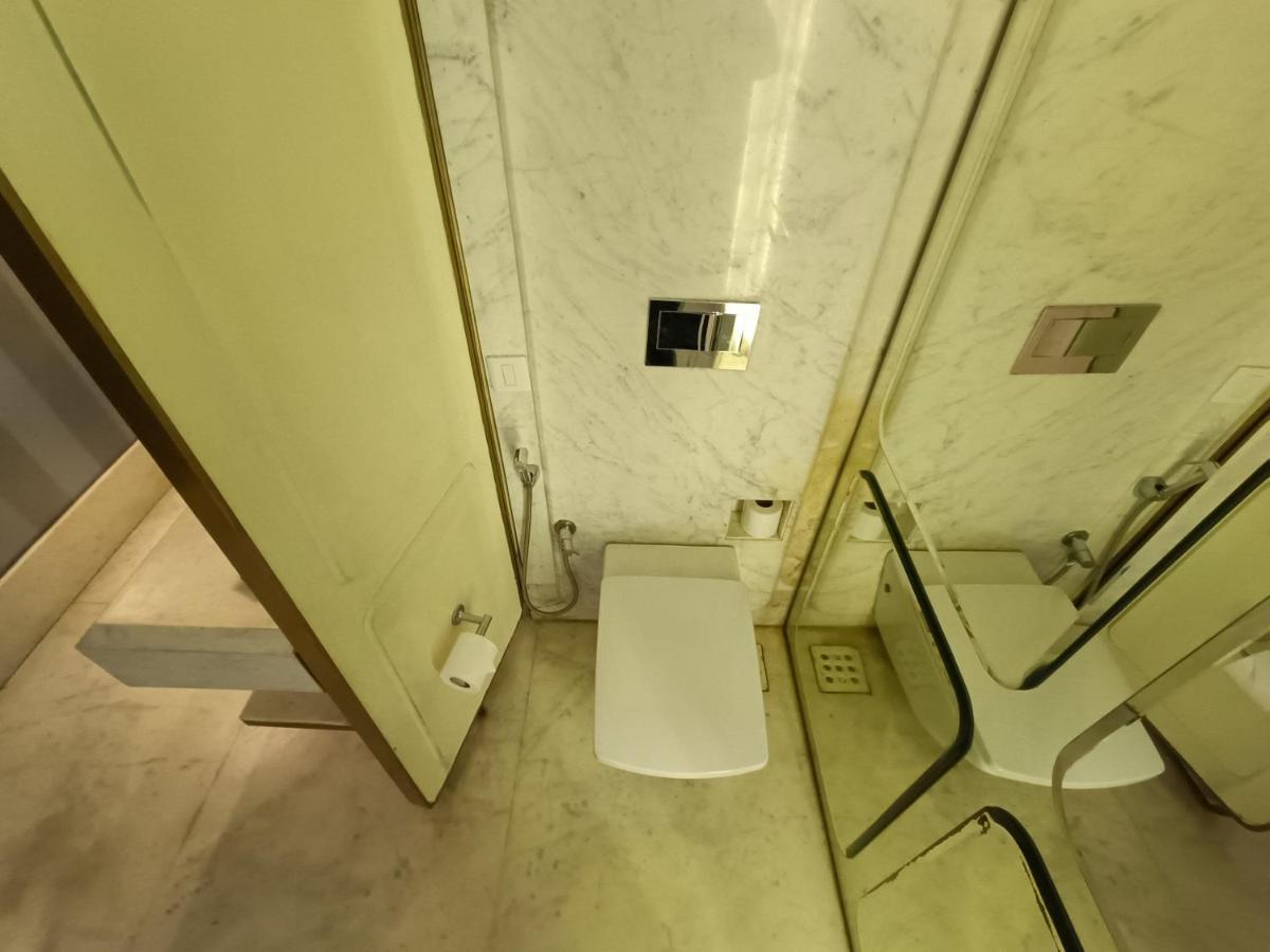Boulevard By Design Hotel Csennai Kültér fotó