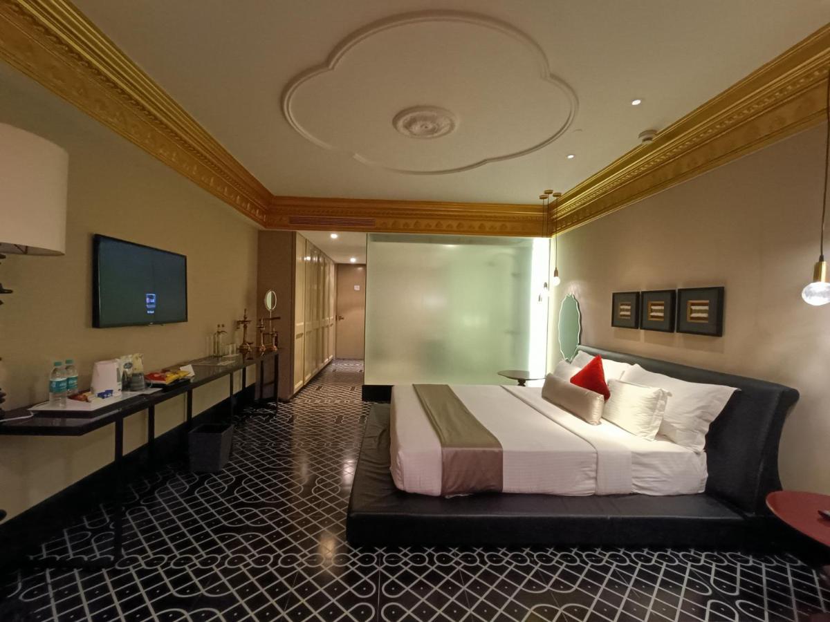 Boulevard By Design Hotel Csennai Kültér fotó